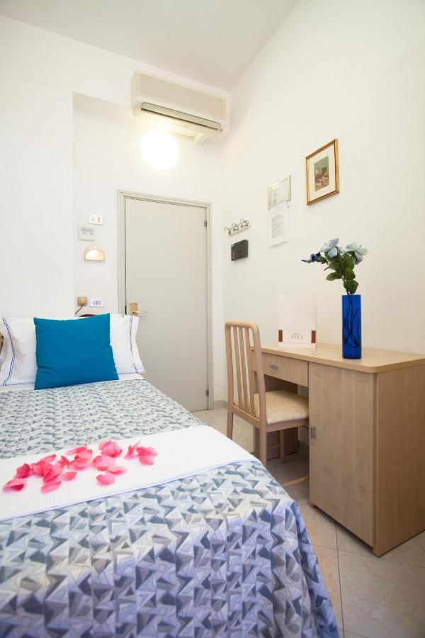 Hotel Cola Frontemare