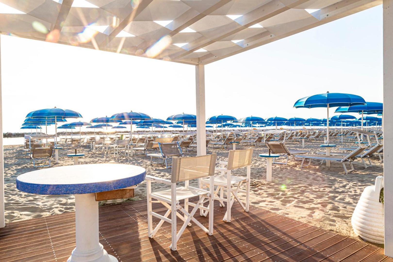 Hotel Cola Bellaria-Igea Marina